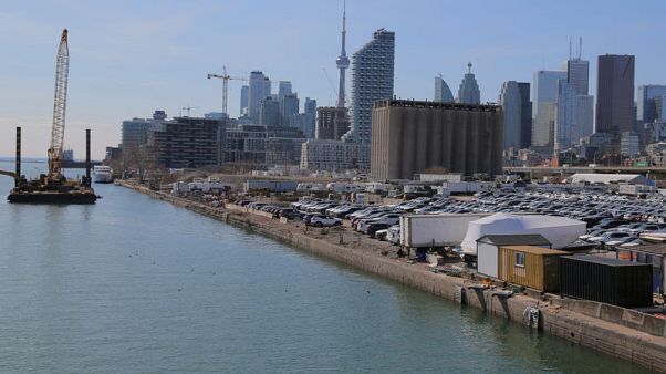 Alphabet features self-driving garbage cans, apartment noise monitors in Toronto smart city project Alphabet features self-driving garbage cans, apartment noise monitors in Toronto smart city project
