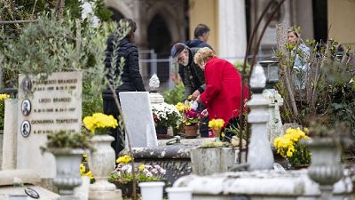 Maltempo: chiuso il cimitero del Verano