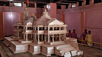 Indian Muslims to pursue review of Hindu temple site ruling Indian Muslims to pursue review of Hindu temple site ruling