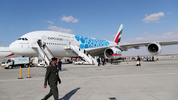 Boeing, Airbus kept in suspense over big Dubai jet deals Boeing, Airbus kept in suspense over big Dubai jet deals