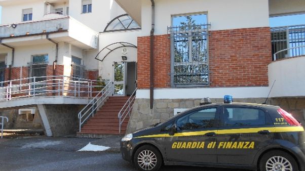 Reddito cittadinanza ma lavora in nero Reddito cittadinanza ma lavora in nero