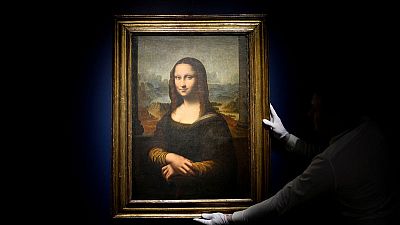 Replica of da Vinci's Mona Lisa sells for 552,500 euros Replica of da Vinci's Mona Lisa sells for 552,500 euros