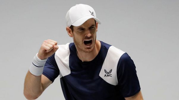 Murray claws out victory to give Britain lead, Serbia win Murray claws out victory to give Britain lead, Serbia win