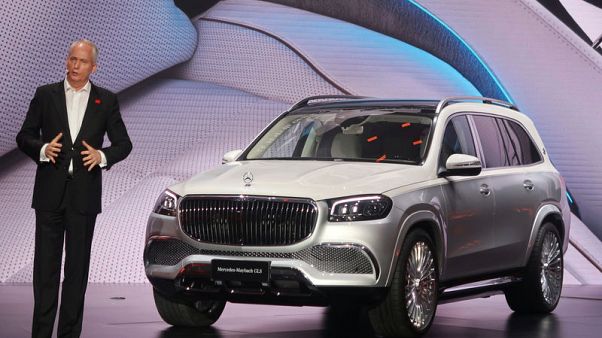 Daimler brings SUV to luxury Maybach brand's portfolio Daimler brings SUV to luxury Maybach brand's portfolio
