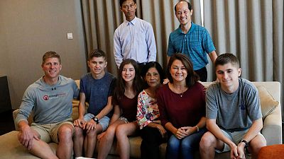 After four decades, a Vietnamese woman reunites with the daughter airlifted to America After four decades, a Vietnamese woman reunites with the daughter airlifted to America