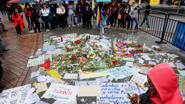 Colombian unions, students set more protests in honour of dead teenager Colombian unions, students set more protests in honour of dead teenager