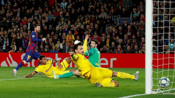 Messi scores in 700th match as Barca ease into last-16 Messi scores in 700th match as Barca ease into last-16