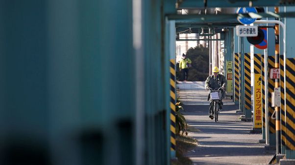 Japan's October industrial output falls 4.2% month/month Japan's October industrial output falls 4.2% month/month
