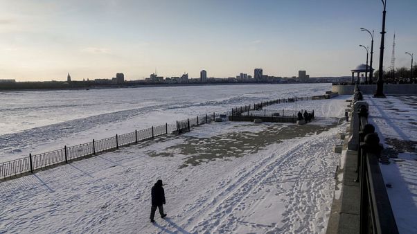 Russia and China deepen ties with River Amur bridge Russia and China deepen ties with River Amur bridge