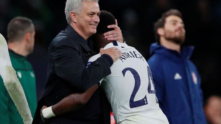 Mourinho says he would not swap Spurs for any club now