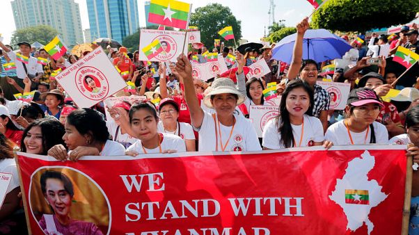 Suu Kyi’s loyalists rally for Myanmar leader before genocide trial Suu Kyi’s loyalists rally for Myanmar leader before genocide trial