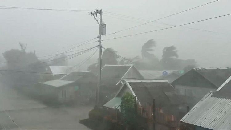 Philippines evacuates hundreds of thousands ahead of typhoon, to shut main airport