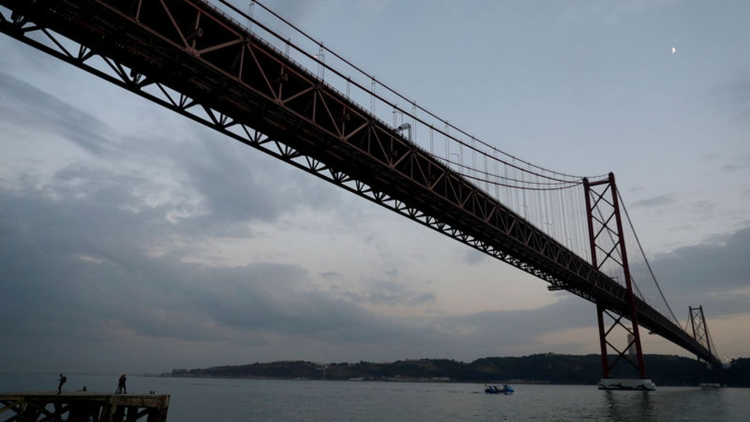 After stunning rally, southern European bonds face holiday season selloff