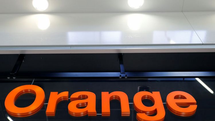 Modest Orange dividend overshadows European mobile mast plans
