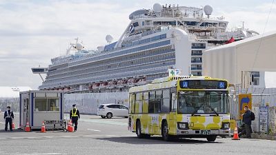 Comandante Diamond rimane a bordo Comandante Diamond rimane a bordo