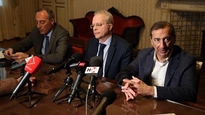 Sala, consigliamo ridurre socialità Sala, consigliamo ridurre socialità