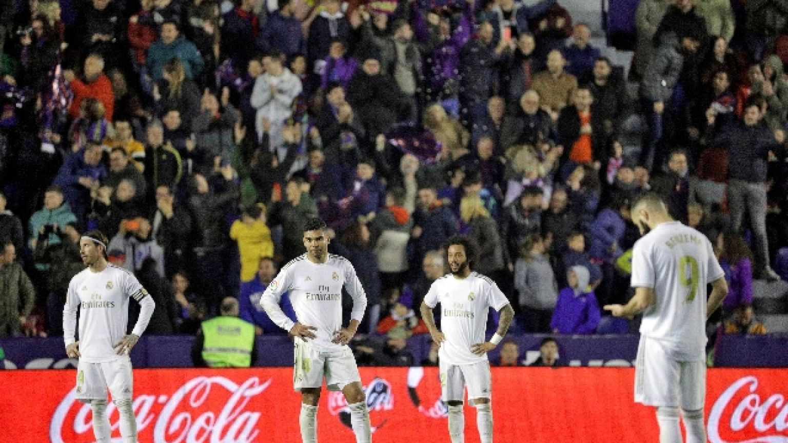 Calcio: Liga; Real ko dopo 21 partite, Barca solo in testa