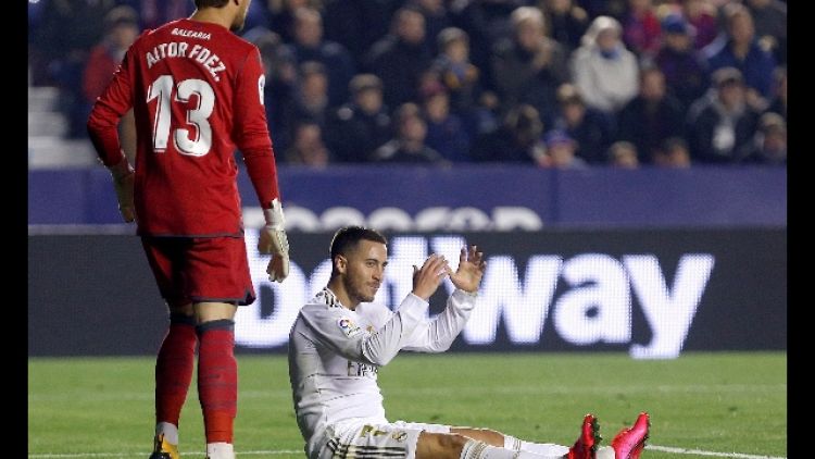 Tegola Hazard, Real Madrid potrebbe cambiare modulo