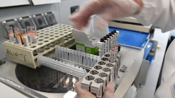 Coronavirus, primo positivo nelle Marche Coronavirus, primo positivo nelle Marche