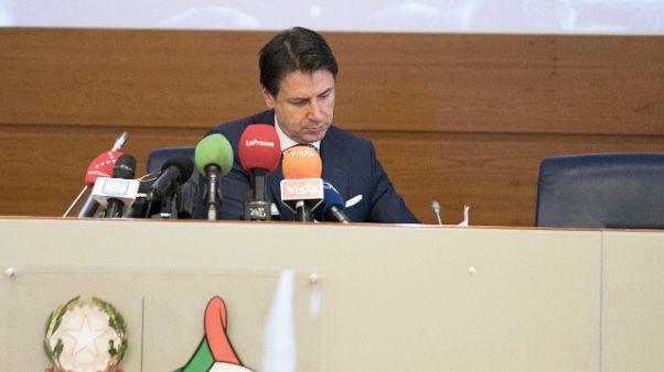 Governo: Meloni, non tiene Governo: Meloni, non tiene