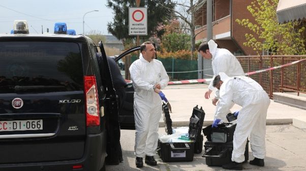 Fratelli scomparsi: Ris su auto indagato Fratelli scomparsi: Ris su auto indagato