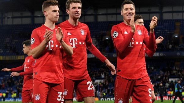 Frattura per Lewandowski, starà fuori per un mese Frattura per Lewandowski, starà fuori per un mese