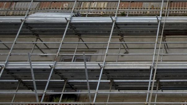 Su ponteggio per reddito cittadinanza Su ponteggio per reddito cittadinanza