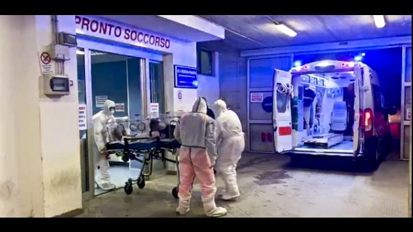 Iss conferma tre casi positivi Campania Iss conferma tre casi positivi Campania
