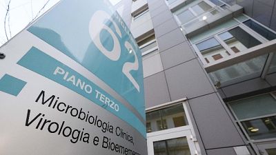 Coronavirus, ospedali lombardi al limite Coronavirus, ospedali lombardi al limite