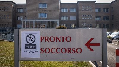 Lombardia, sanitari 10% dei positivi Lombardia, sanitari 10% dei positivi