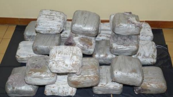 Droga: scoperta raffineria di eroina Droga: scoperta raffineria di eroina