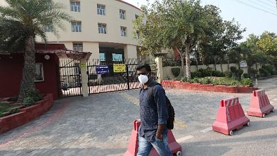 India, lodigiani positivi in quarantena India, lodigiani positivi in quarantena
