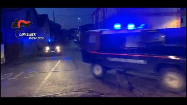 Tentativo estorsione a impresa,2 arresti Tentativo estorsione a impresa,2 arresti