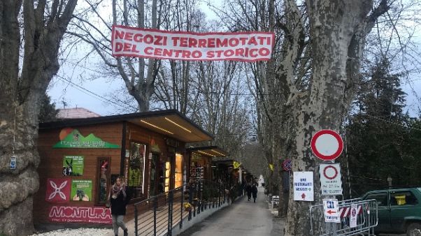 Commercianti Norcia, rischiamo affondare Commercianti Norcia, rischiamo affondare