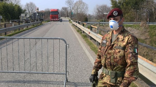 Coronavirus: aperti i varchi a Vo' Coronavirus: aperti i varchi a Vo'