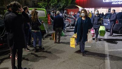 Coronavirus, supermarket non chiuderanno Coronavirus, supermarket non chiuderanno