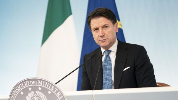 P.Chigi,servizi alimentari sempre aperti P.Chigi,servizi alimentari sempre aperti