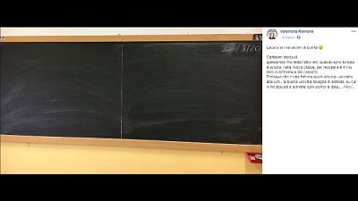 Prof pubblica lavagna ultima lezione Prof pubblica lavagna ultima lezione