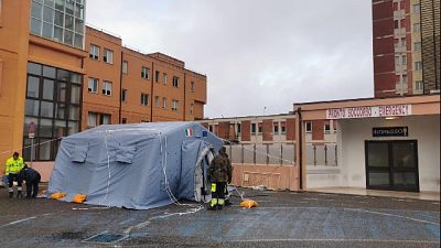 Nuoro, ospedale attivo anche se contagi Nuoro, ospedale attivo anche se contagi