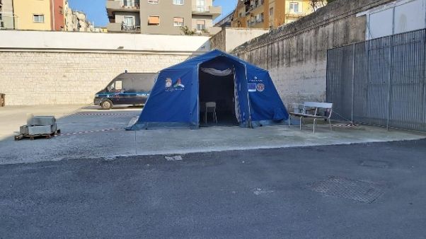 Coronavirus: pre-triage in carcere Bari Coronavirus: pre-triage in carcere Bari