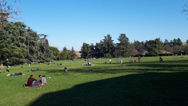 A Bologna chiusi 32 parchi pubblici A Bologna chiusi 32 parchi pubblici