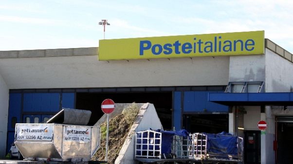 Plichi bomba, uno per ex Casapound Plichi bomba, uno per ex Casapound