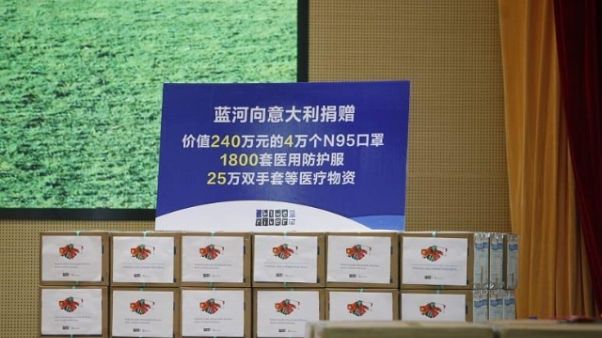 Coronavirus, da Cina 4 tonnellate Dpi Coronavirus, da Cina 4 tonnellate Dpi