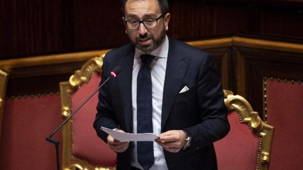 Covid e carceri, più 'braccialetti' Covid e carceri, più 'braccialetti'