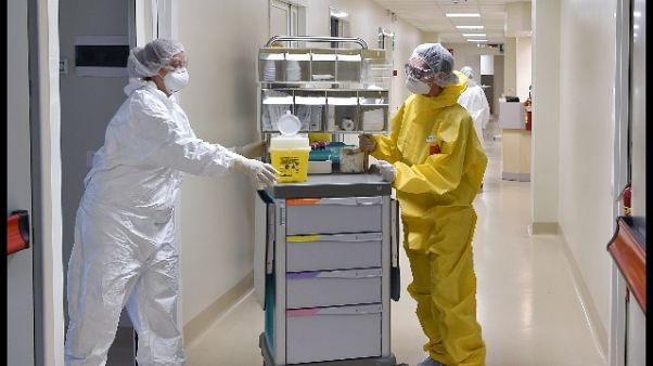 Coronavirus: altri 15 morti, salgono a 81vittime Piemonte Coronavirus: altri 15 morti, salgono a 81vittime Piemonte