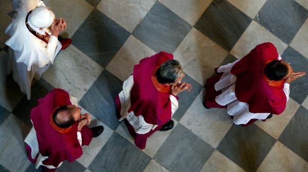 Vescovi liguri, seminaristi a casa Vescovi liguri, seminaristi a casa