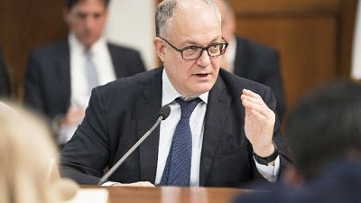 Gualtieri, 10 mld per il lavoro Gualtieri, 10 mld per il lavoro