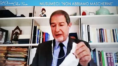 Musumeci, da Roma panni e non mascherine Musumeci, da Roma panni e non mascherine
