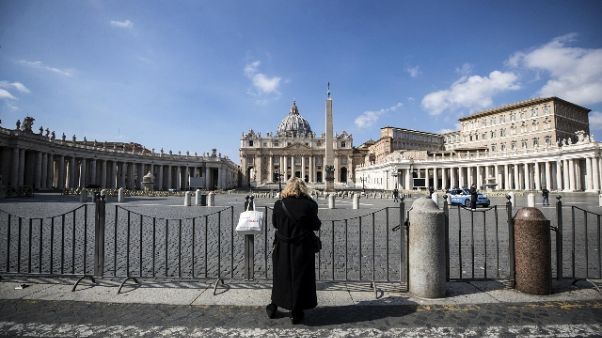 Covid: Papa sospende processi Vaticano Covid: Papa sospende processi Vaticano