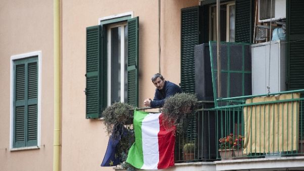 Radio Vaticana suonerà inno Mameli Radio Vaticana suonerà inno Mameli